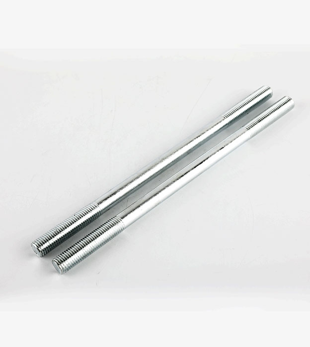 Diverses utilisations peuvent être servies par les tiges filetées en aluminium